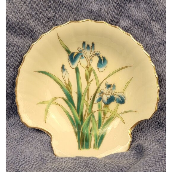 Vintage Takahashi Hand-Painted Porcelain Trinket Dish Featuring Irises - Picture 1 of 12